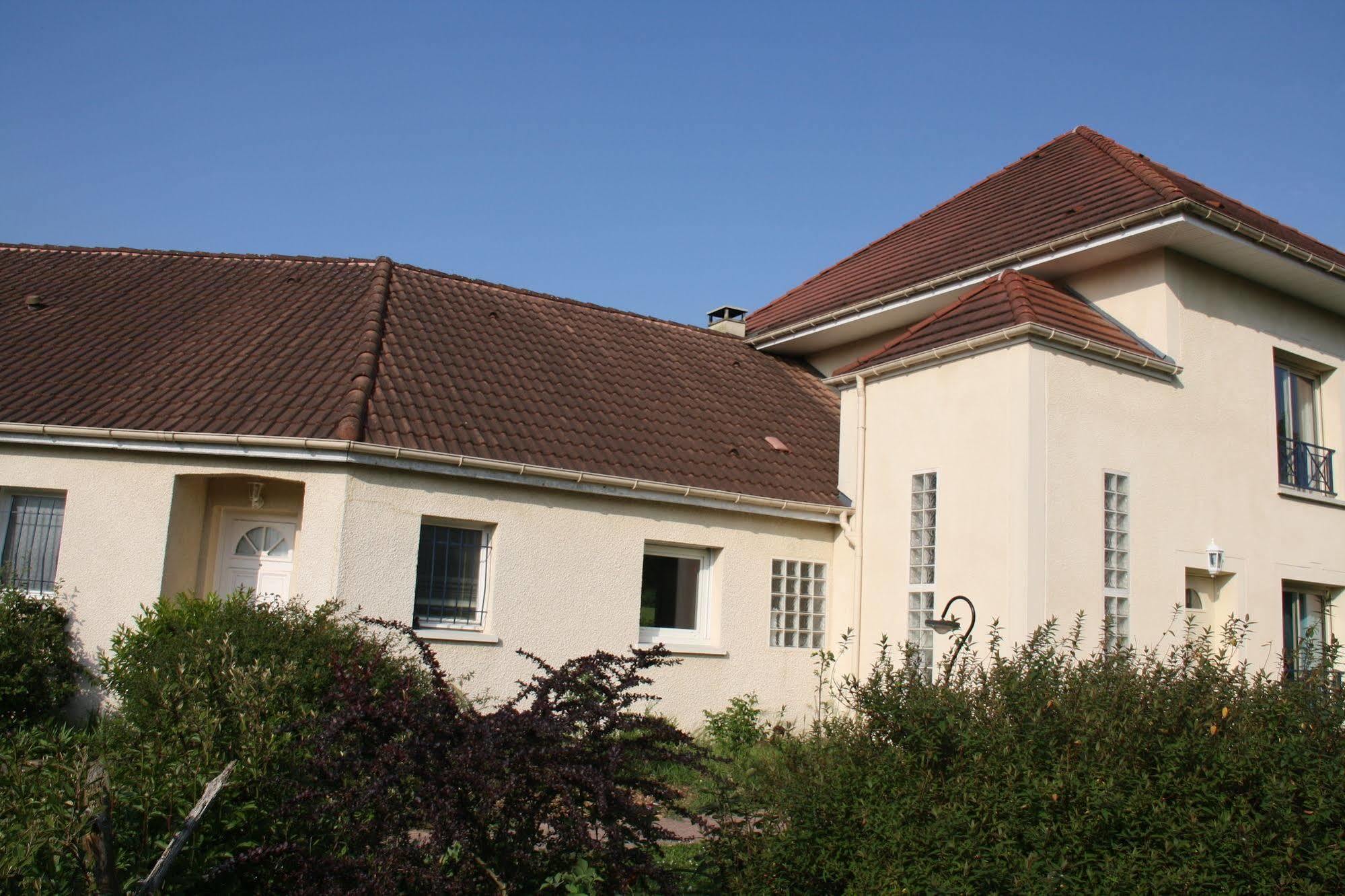 La Raimbaudiere Bed and Breakfast Guigneville-sur-Essonne Exteriör bild